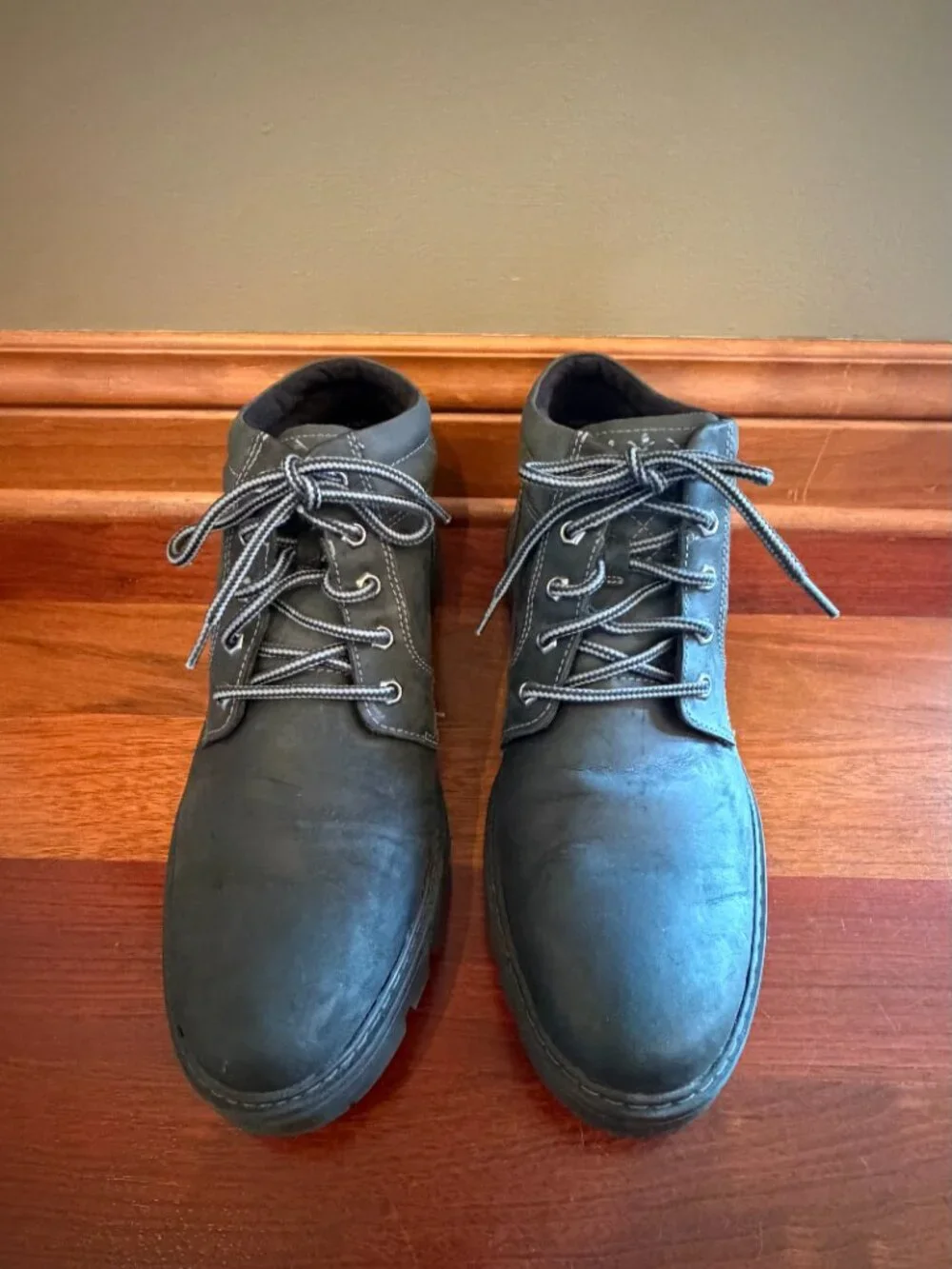 Rockport Men's Hydro Shield Waterproof Black Hiking Boots, Outdoors, Size 11.5